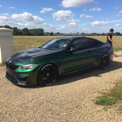 AVERY DENNISON SW900 SUPREME COLORFLOW GLOSS URBAN JUNGLE VINYL WRAP | SW900-787-S