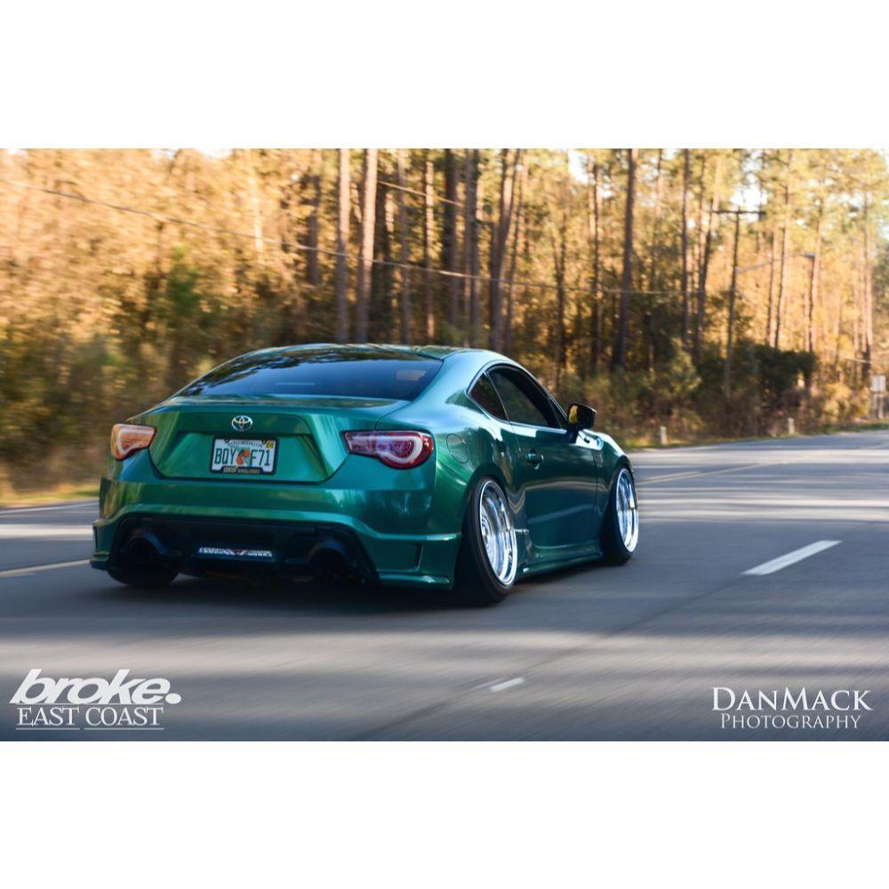 AVERY DENNISON SW900 SUPREME GLOSS DARK GREEN PEARL VINYL WRAP | SW900-796-S