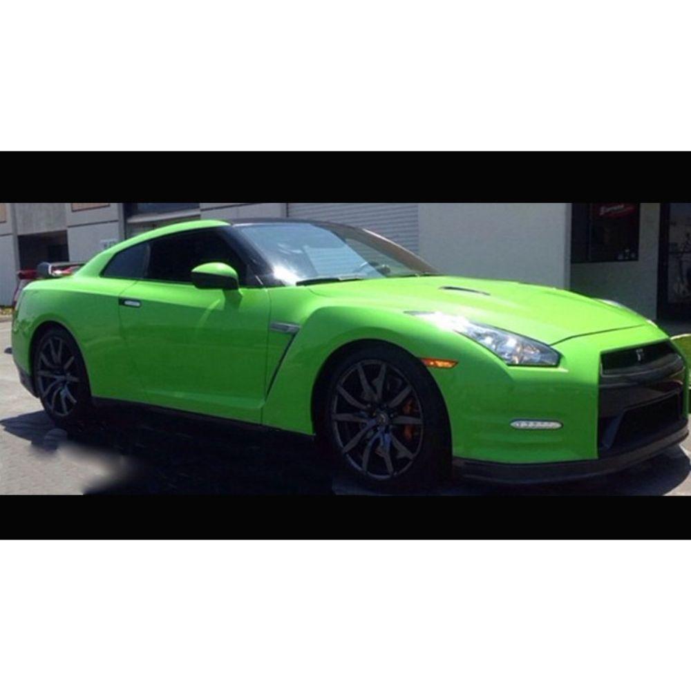 AVERY DENNISON SW900 SUPREME GLOSS GRASS GREEN VINYL WRAP | SW900-758-O