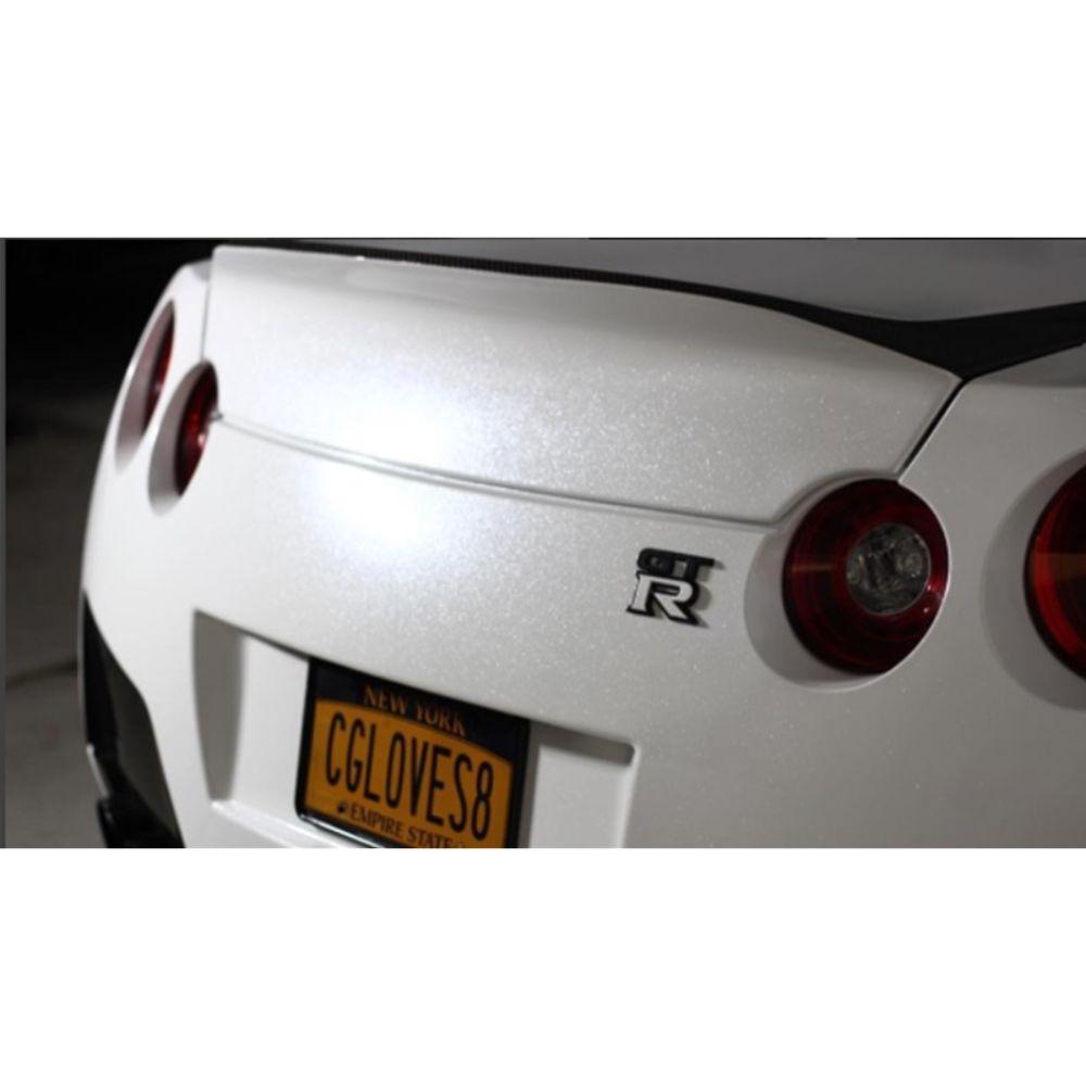 AVERY DENNISON SW900 SUPREME GLOSS WHITE DIAMOND VINYL WRAP | SW900-161-D