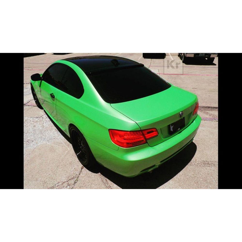 AVERY DENNISON SW900 SUPREME GLOSS LIGHT GREEN PEARLESCENT VINYL WRAP | SW900-777-S
