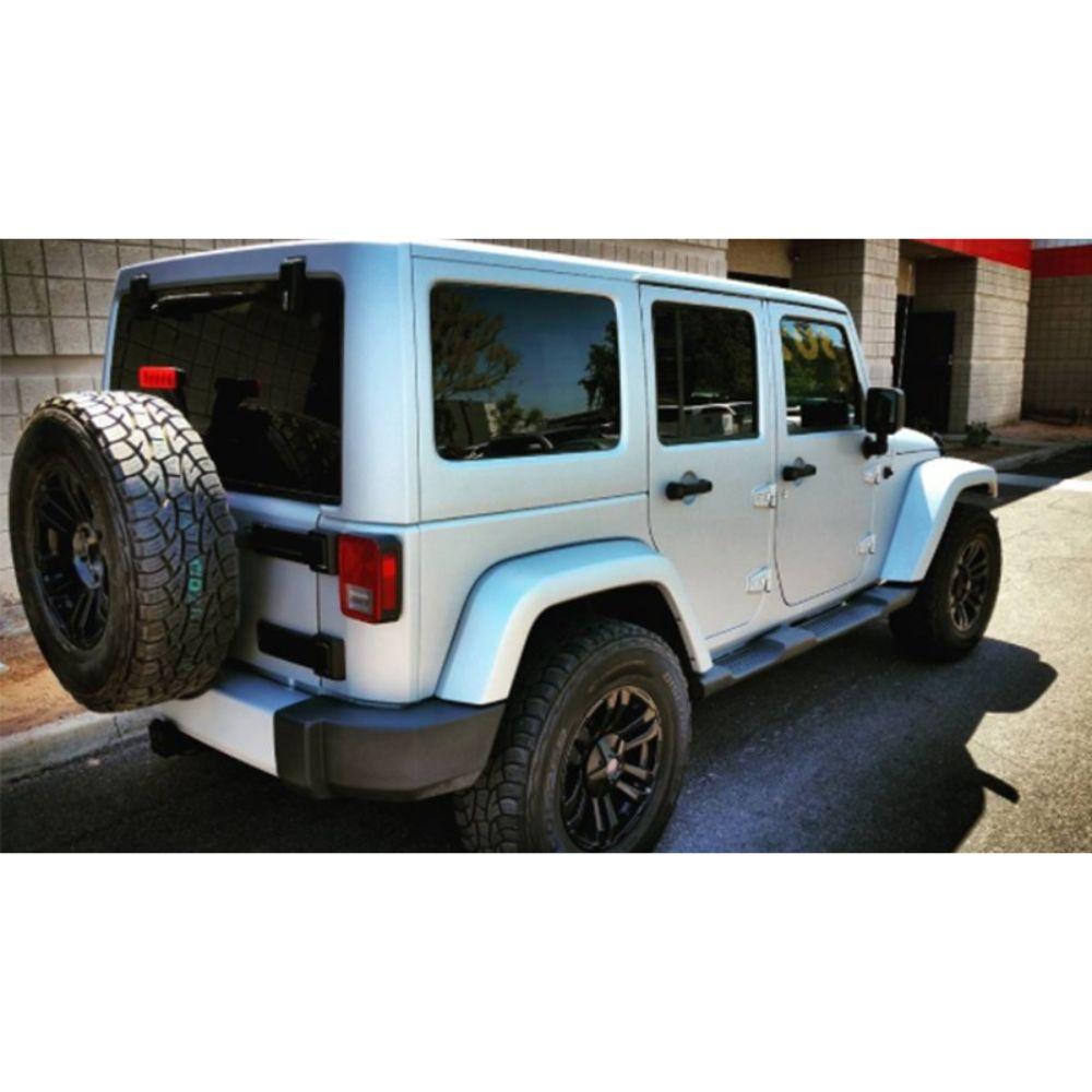 AVERY DENNISON SW900 SUPREME MATTE SILVER METALLIC VINYL WRAP | SW900-857-M