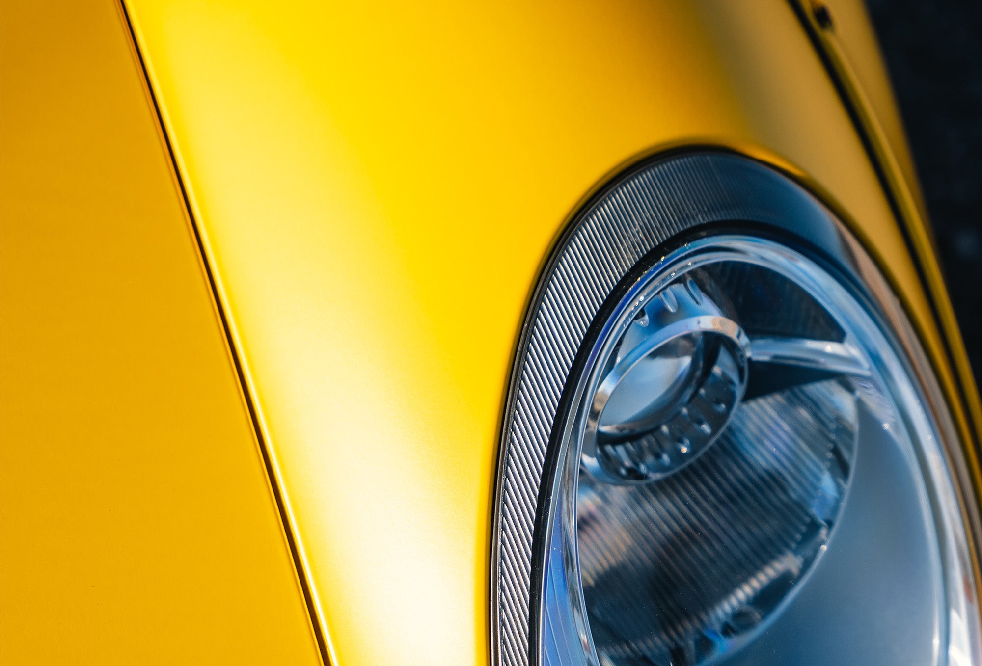 KPMF K75400 SERIES MATTE SONIC YELLOW PEARL VINYL WRAP | K75538
