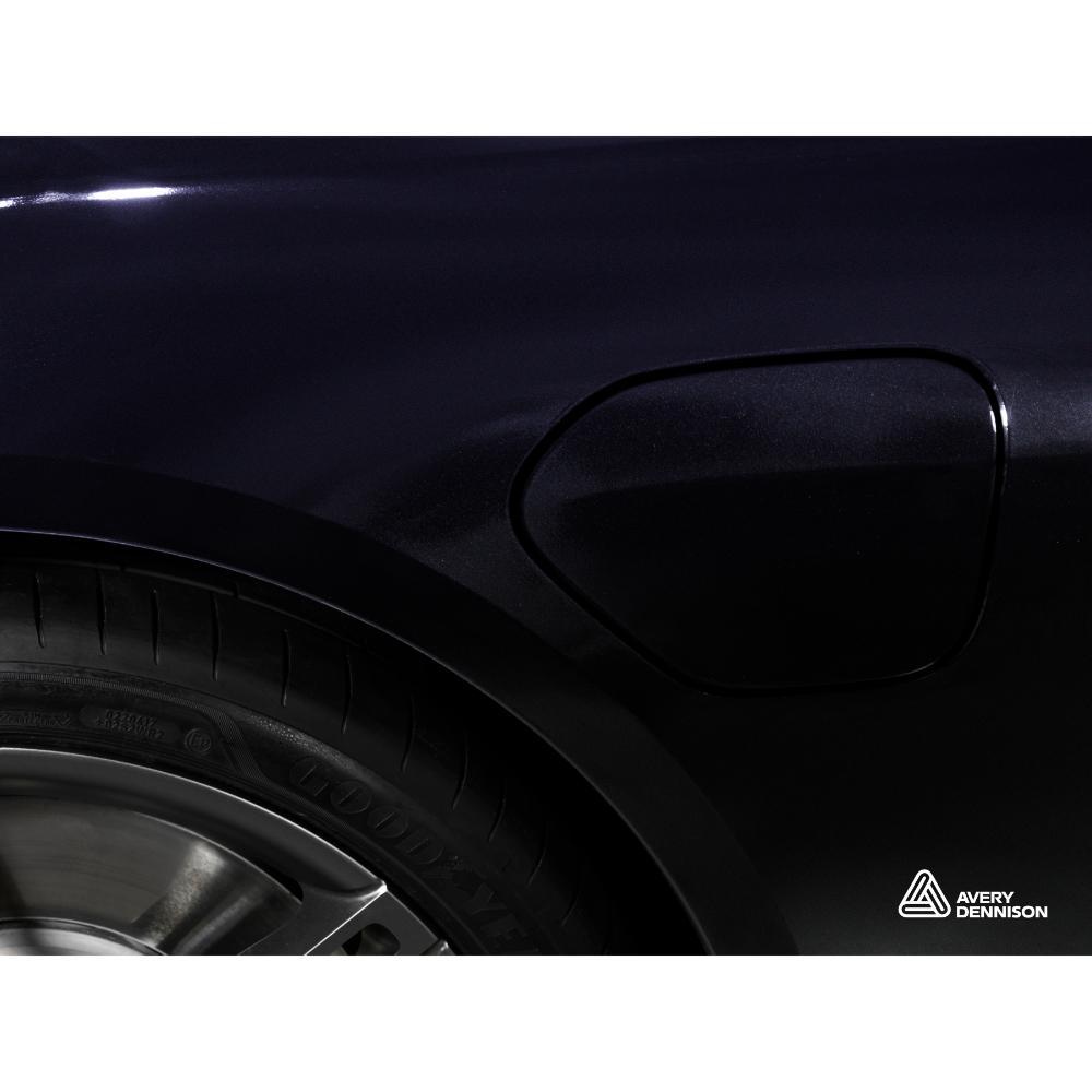 AVERY DENNISON SW900 SUPREME GLOSS METALLIC MYSTERY BLACK VINYL WRAP | SW900-184-M