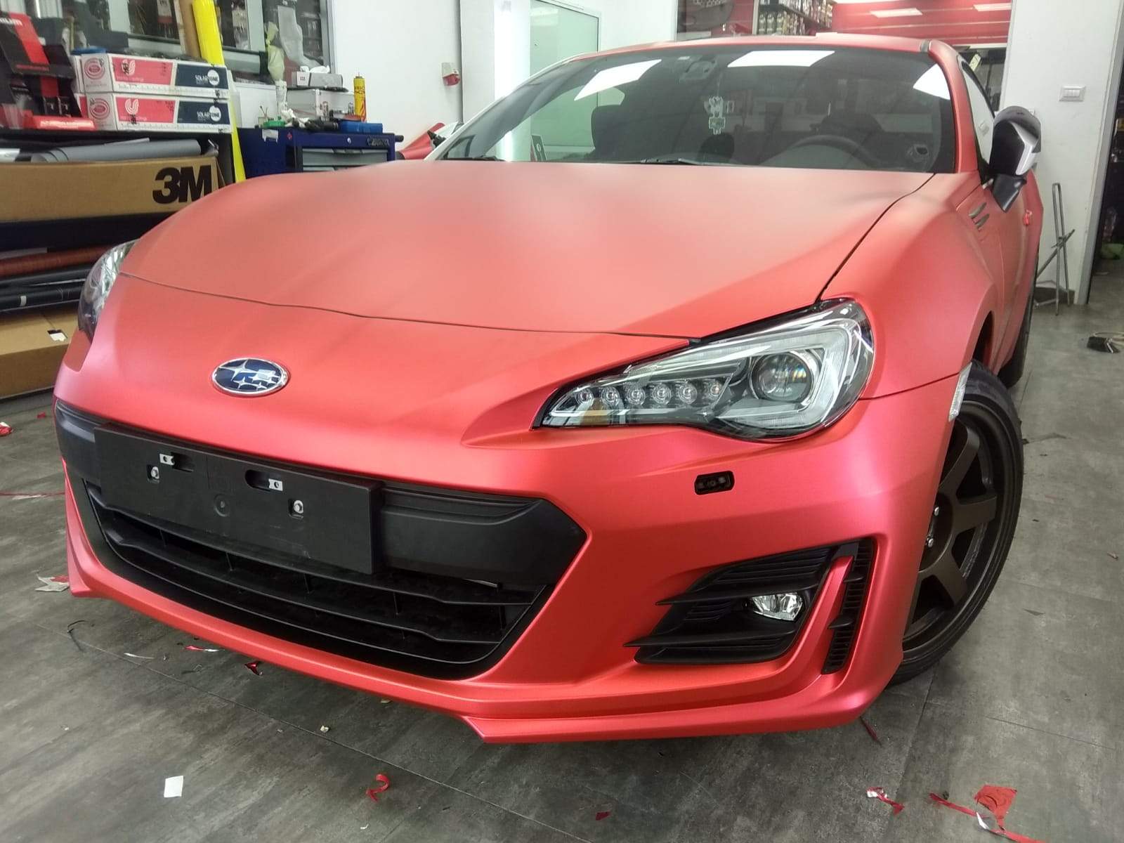 VVIVID VINYL XPO SATIN CHROME RED