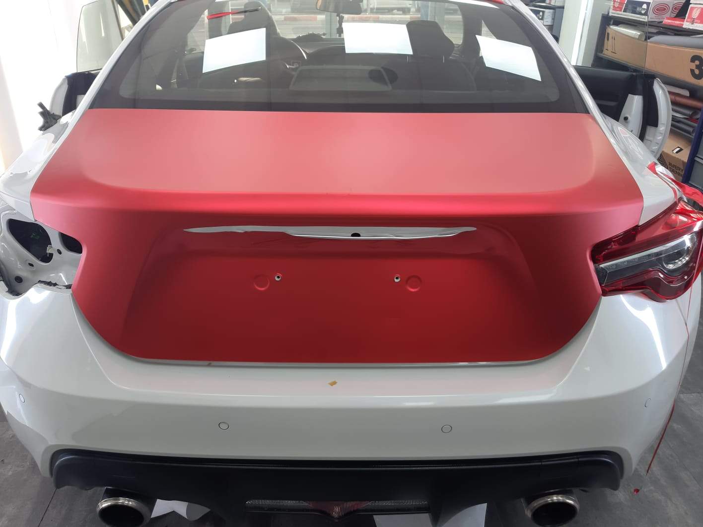 VVIVID VINYL XPO SATIN CHROME RED