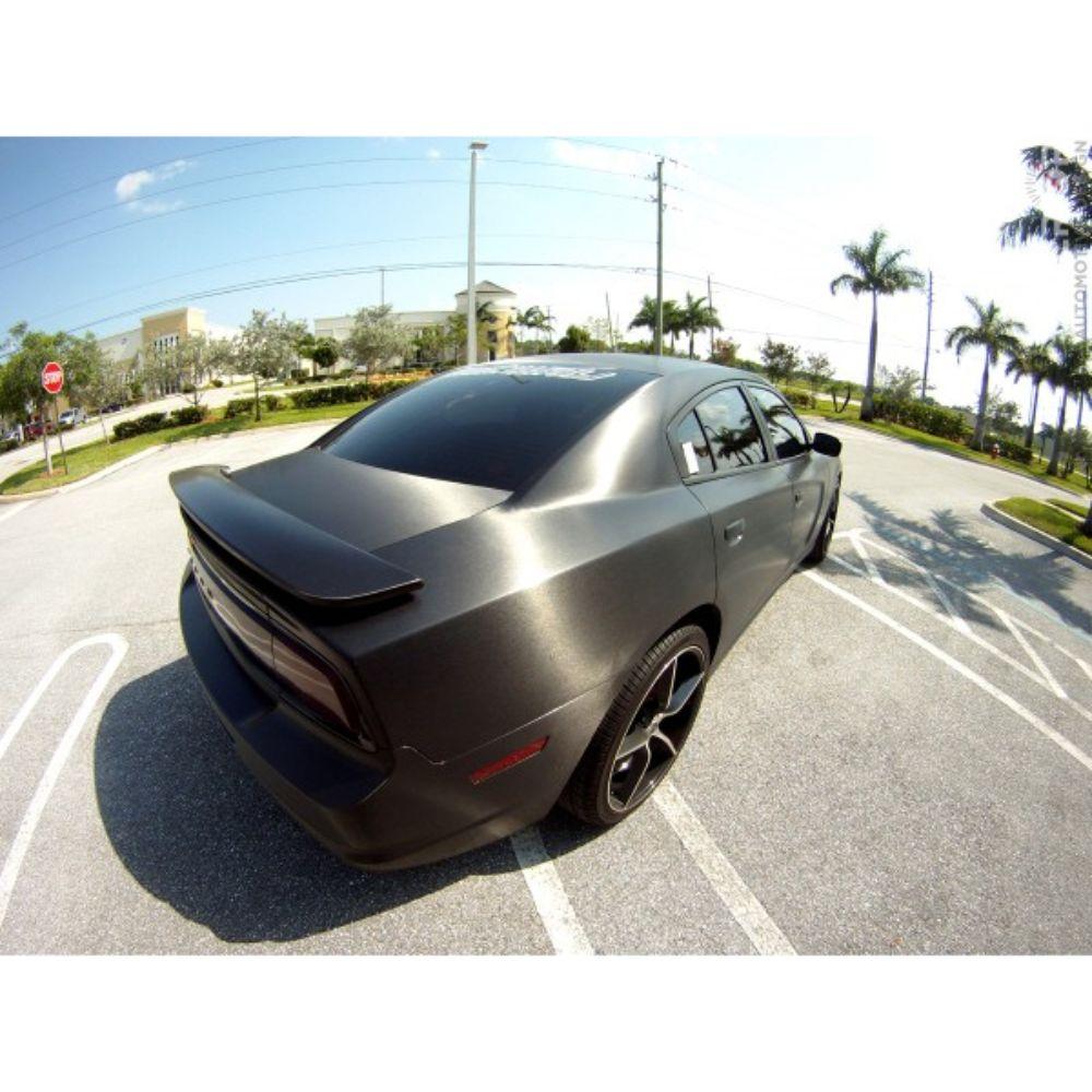 AVERY DENNISON SW900 SUPREME BRUSHED BLACK METALLIC VINYL WRAP | SW900-193-X