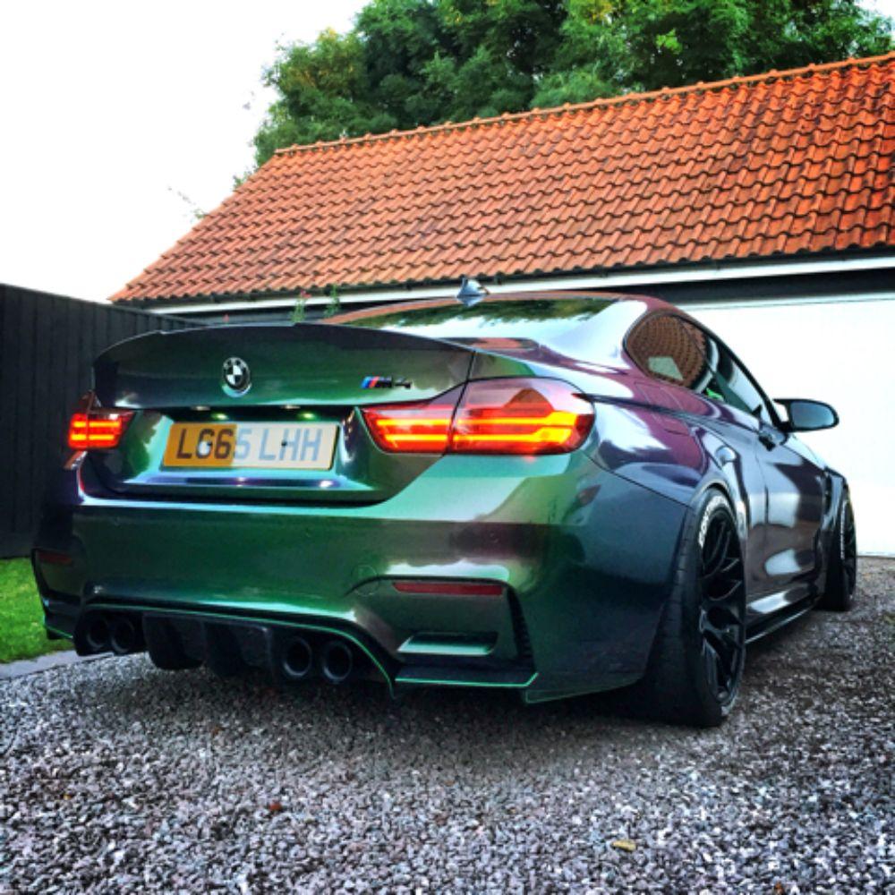 AVERY DENNISON SW900 SUPREME COLORFLOW GLOSS URBAN JUNGLE VINYL WRAP | SW900-787-S