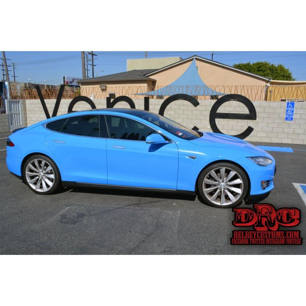 AVERY DENNISON SW900 SUPREME GLOSS INTENSE BLUE VINYL WRAP | SW900-667-O
