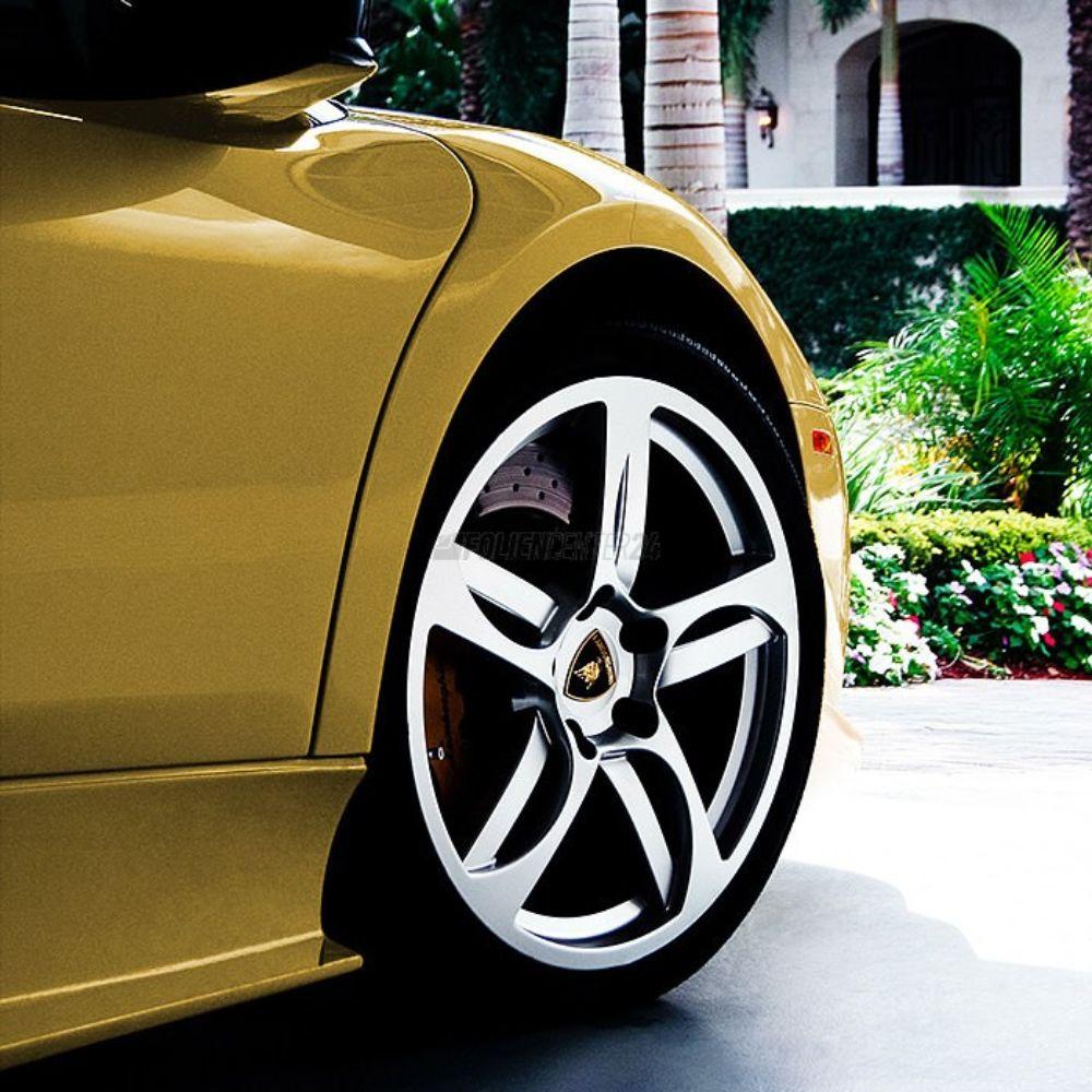 AVERY DENNISON SW900 SUPREME GLOSS GOLD METALLIC VINYL WRAP | SW900-215-M