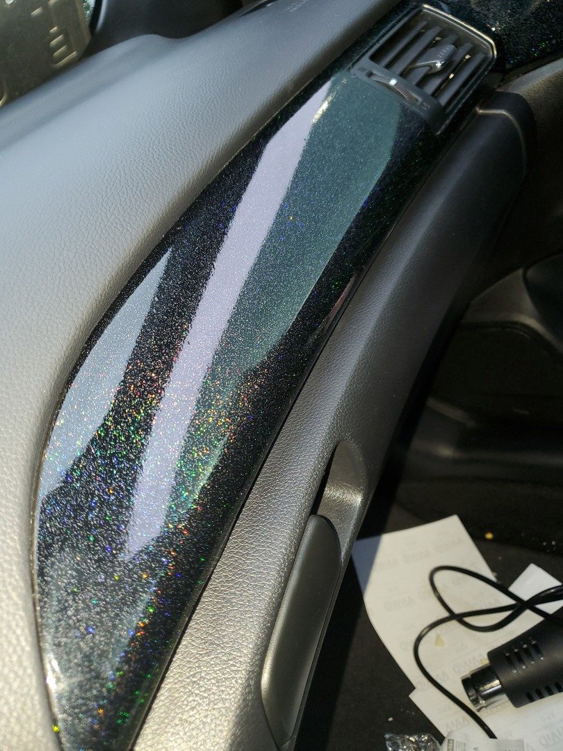 VVIVID VINYL XPO GLOSS RAINBOW METALLIC BLACK