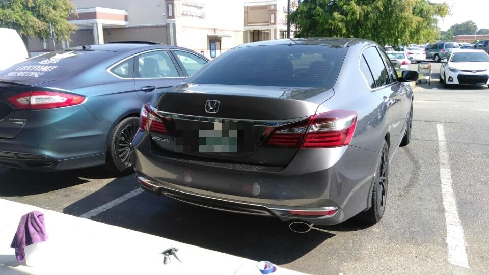 VVIVID VINYL ARMOR-TINT BLACKOUT (ULTRA-CONFORM) (WET APPLICATION)