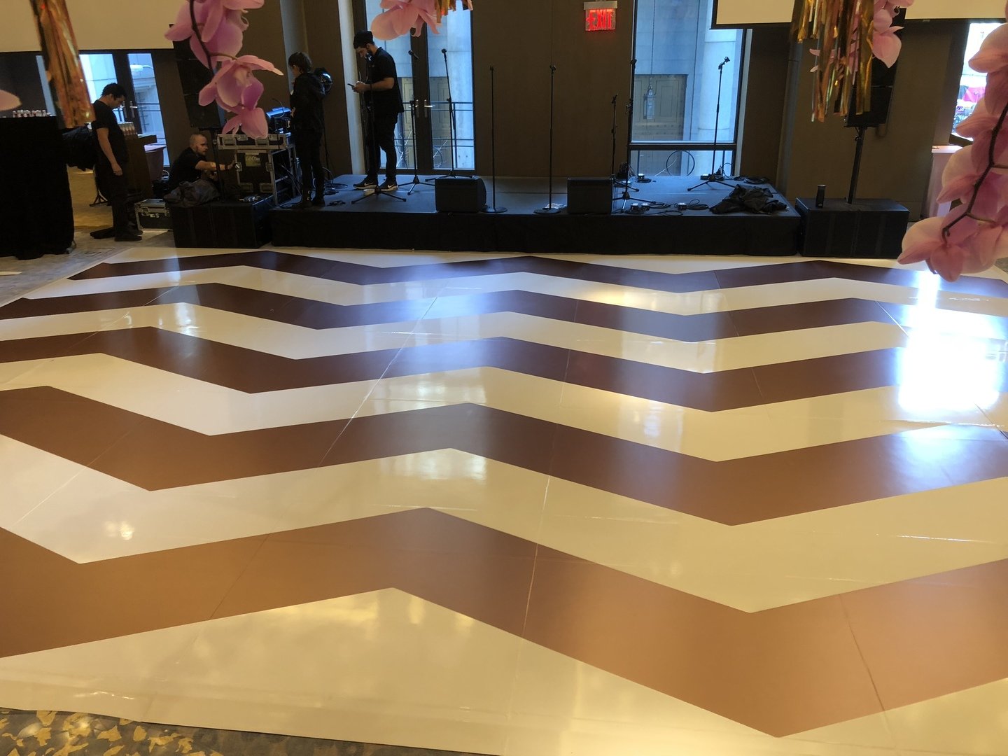 VVIVID VINYL 2018 VVIVID+ SATIN ROSE GOLD (CHROME POWDER METALLIC)