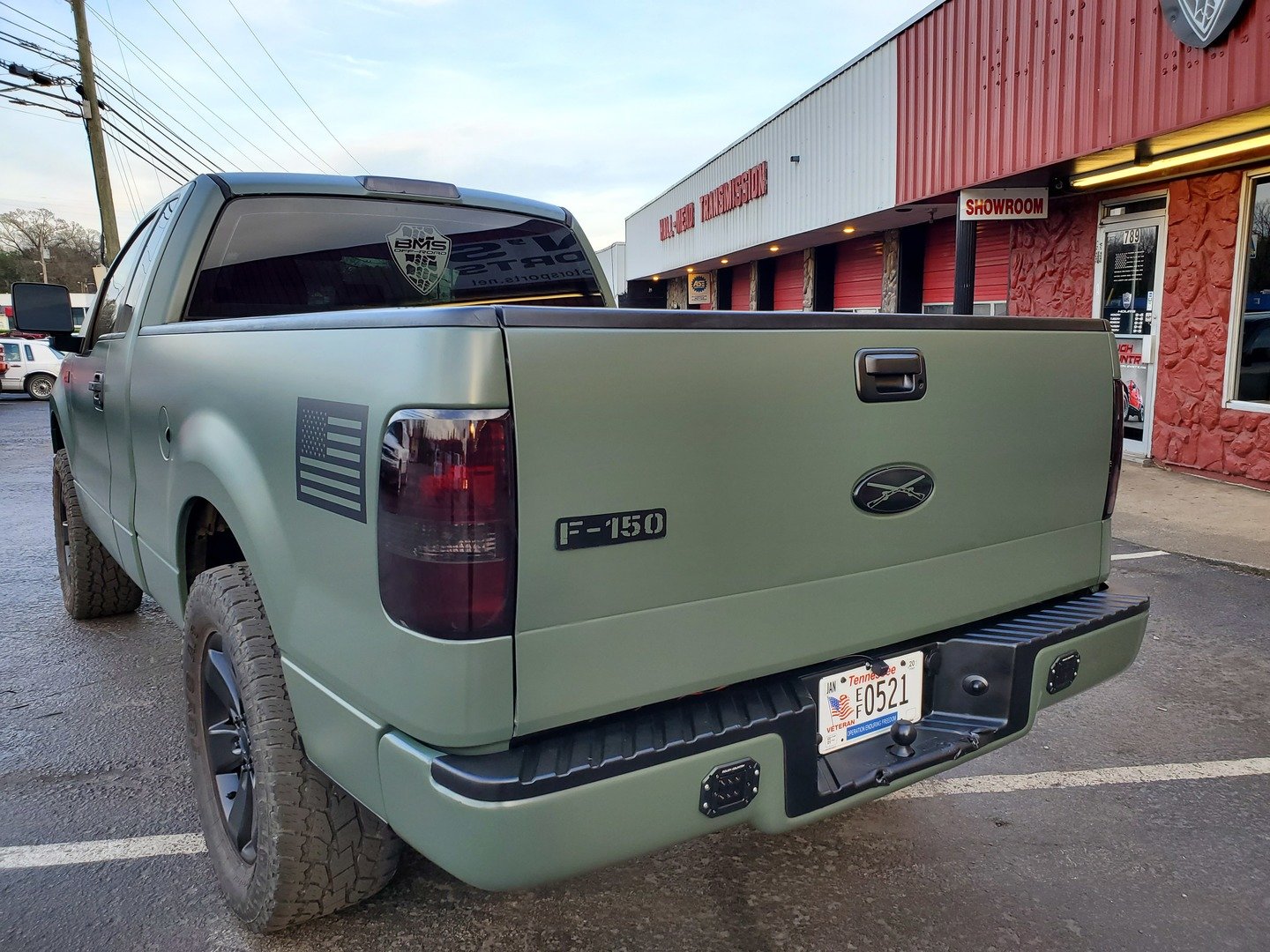 VVIVID VINYL XPO MATTE MILITARY GREEN
