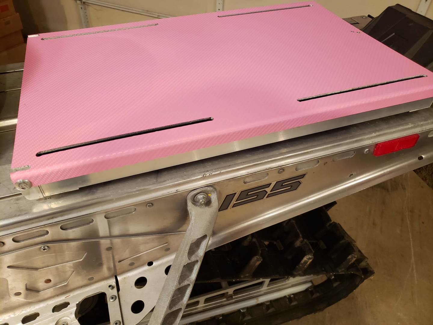 VVIVID VINYL XPO MATTE PINK DRY CARBON FIBER