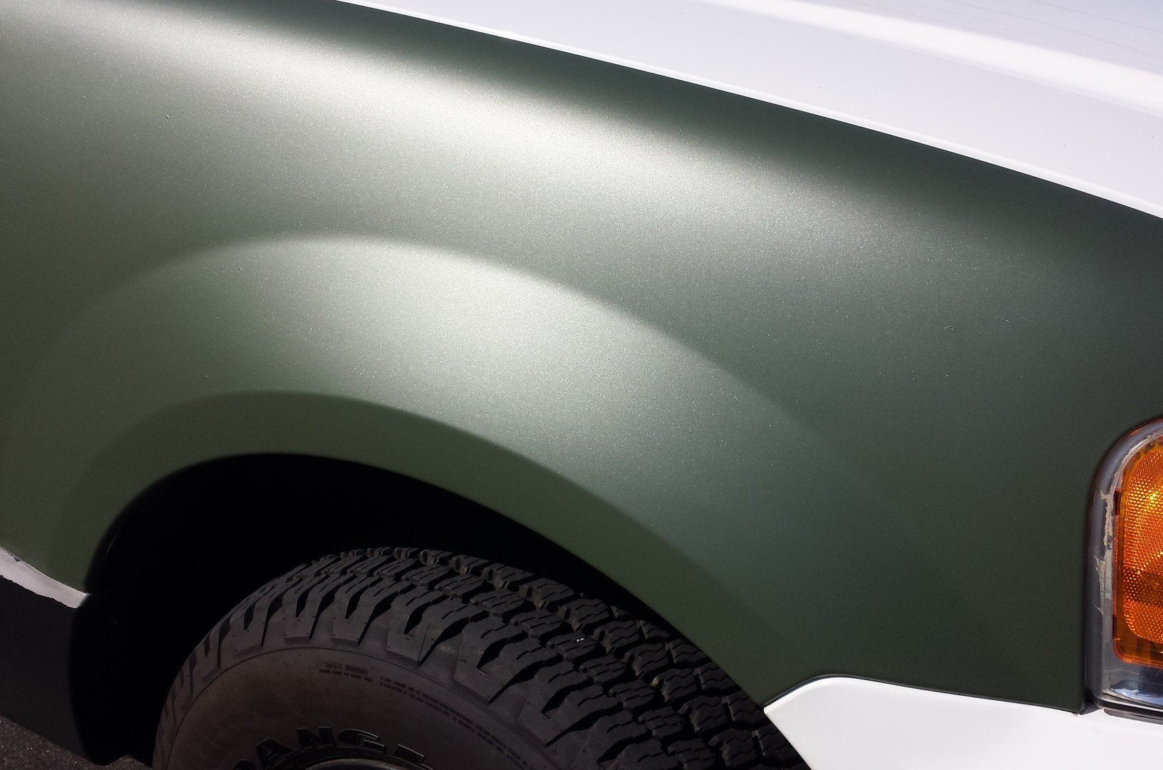 VVIVID VINYL 2020 VVIVID+ MATTE METALLIC MILITARY GREEN (GHOST)