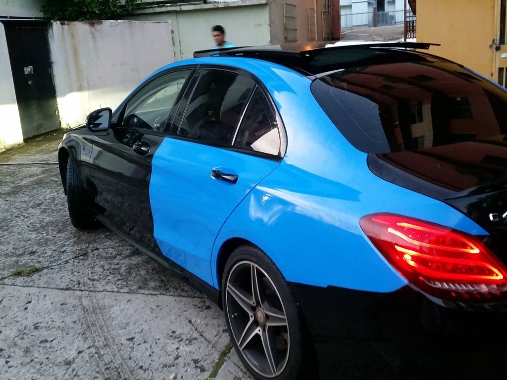 VVIVID VINYL 2020 VVIVID+ GLOSS SMURF BLUE (RIVIERA PORSCHE GT3 BLUE)